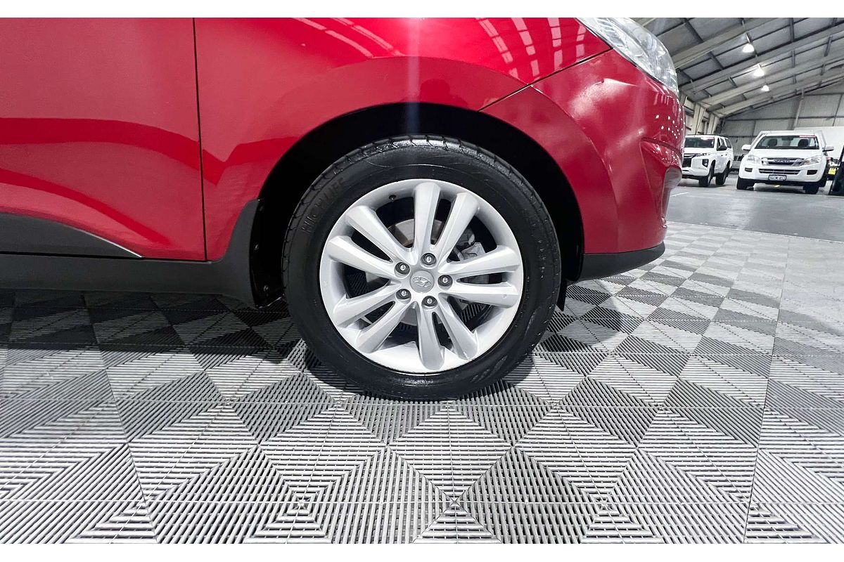 2013 Hyundai ix35 Highlander LM2