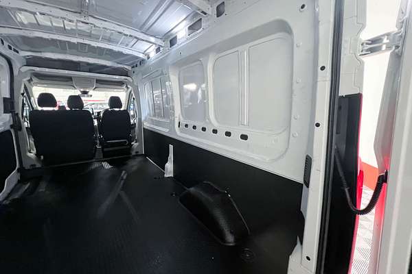 2021 LDV Deliver 9 LWB