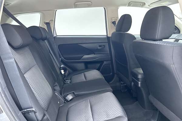 2012 Mitsubishi Outlander LS ZJ