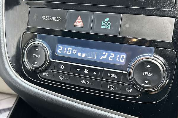 2012 Mitsubishi Outlander LS ZJ