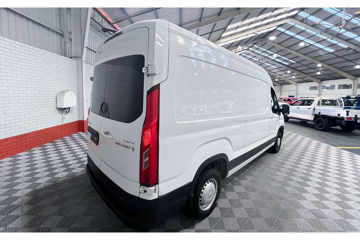 2021 LDV Deliver 9 LWB