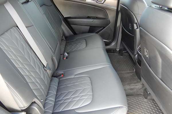 2023 Kia Sportage SX+ NQ5