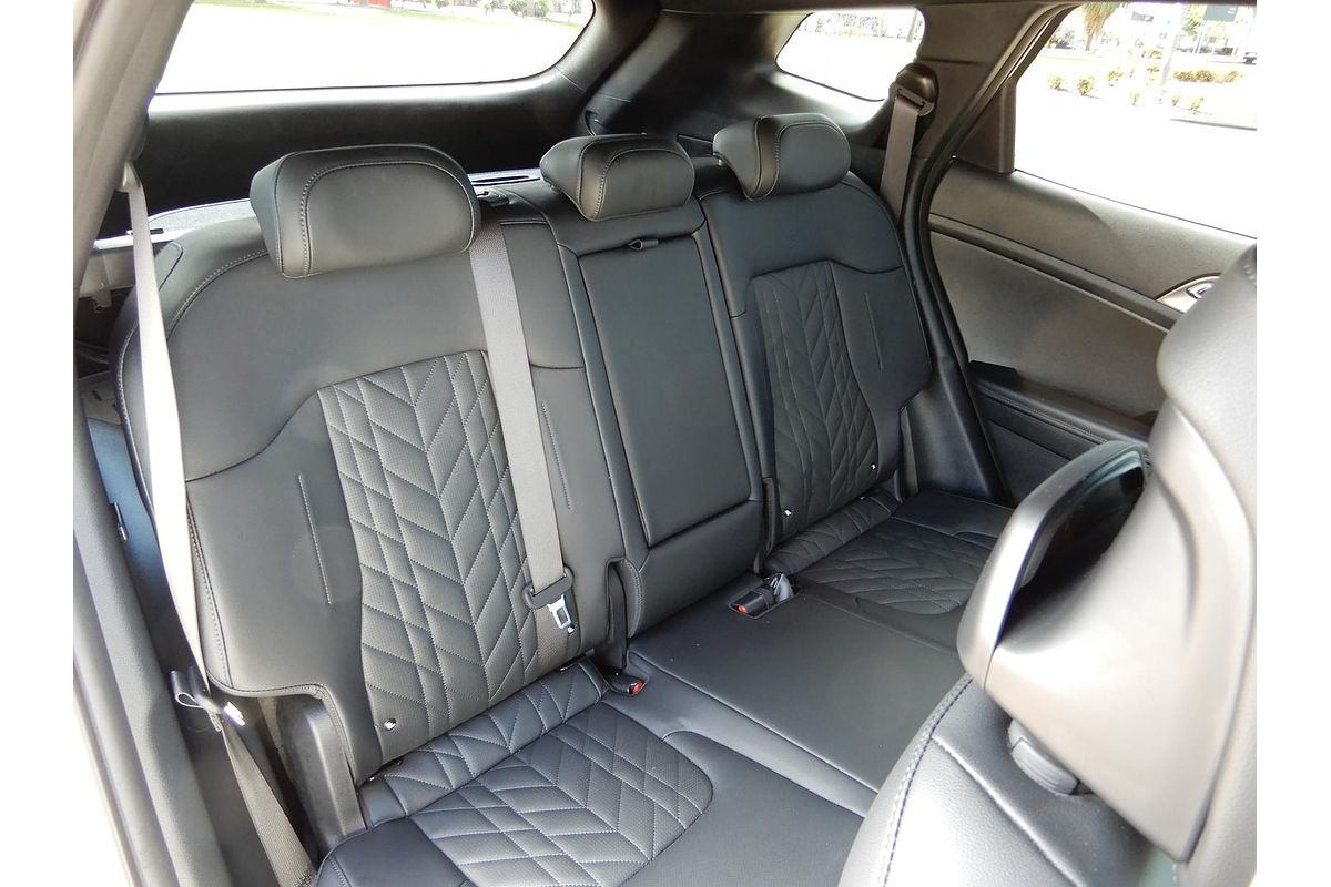 2023 Kia Sportage SX+ NQ5
