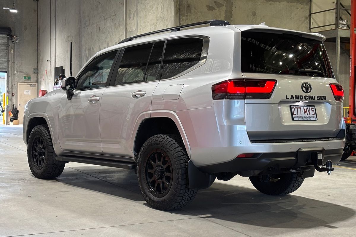 2022 Toyota Landcruiser VX FJA300R
