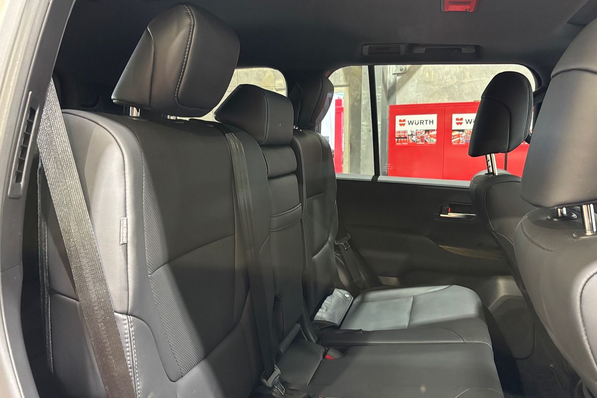 2022 Toyota Landcruiser VX FJA300R