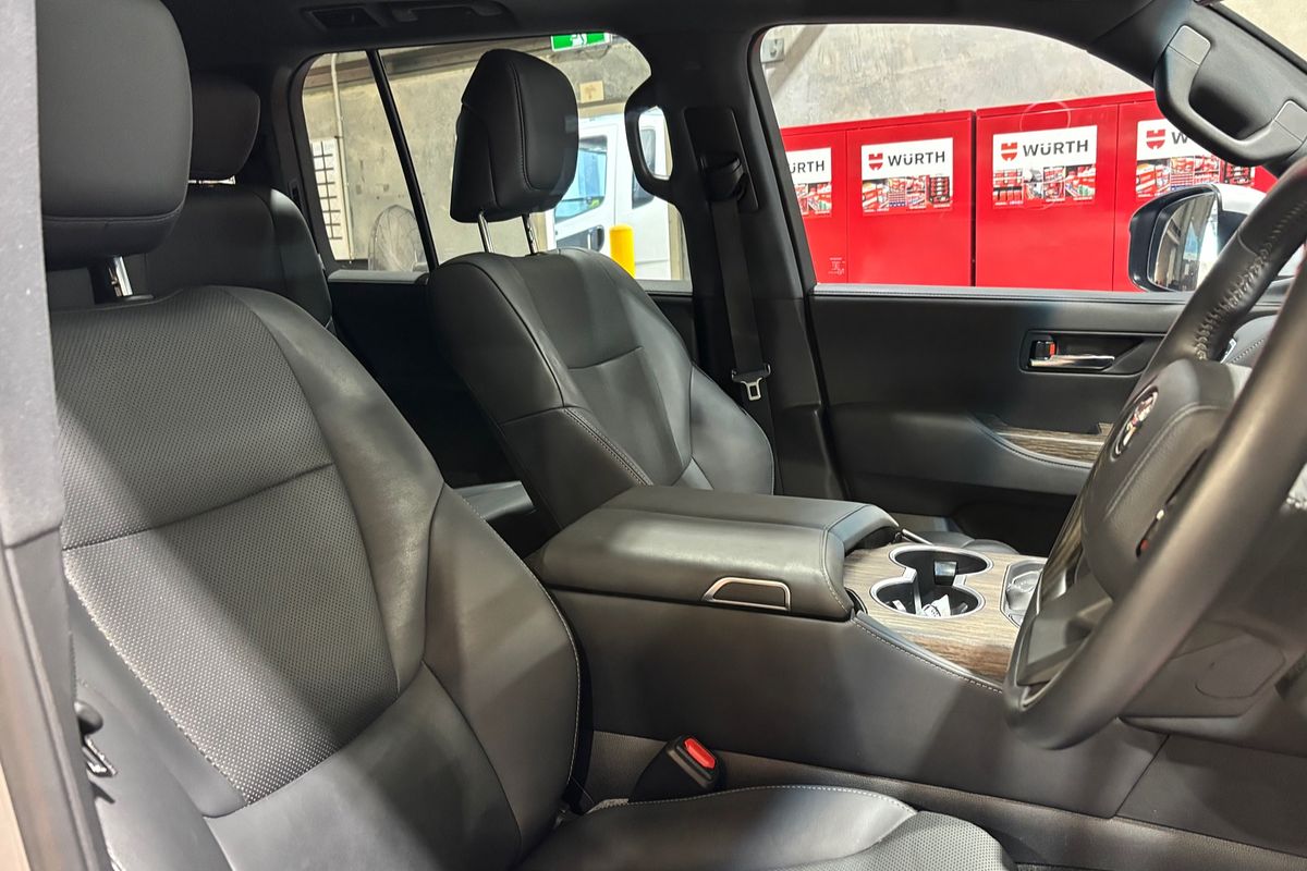 2022 Toyota Landcruiser VX FJA300R