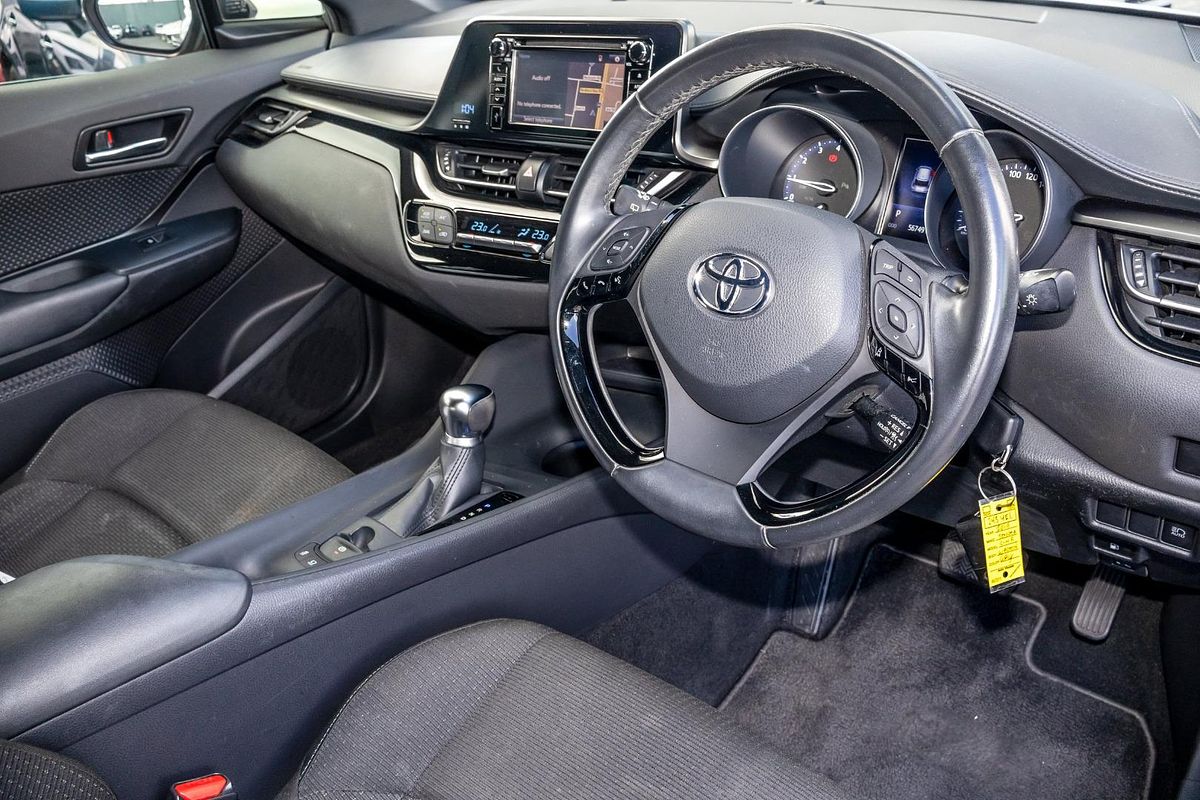 2018 Toyota C-HR NGX10R