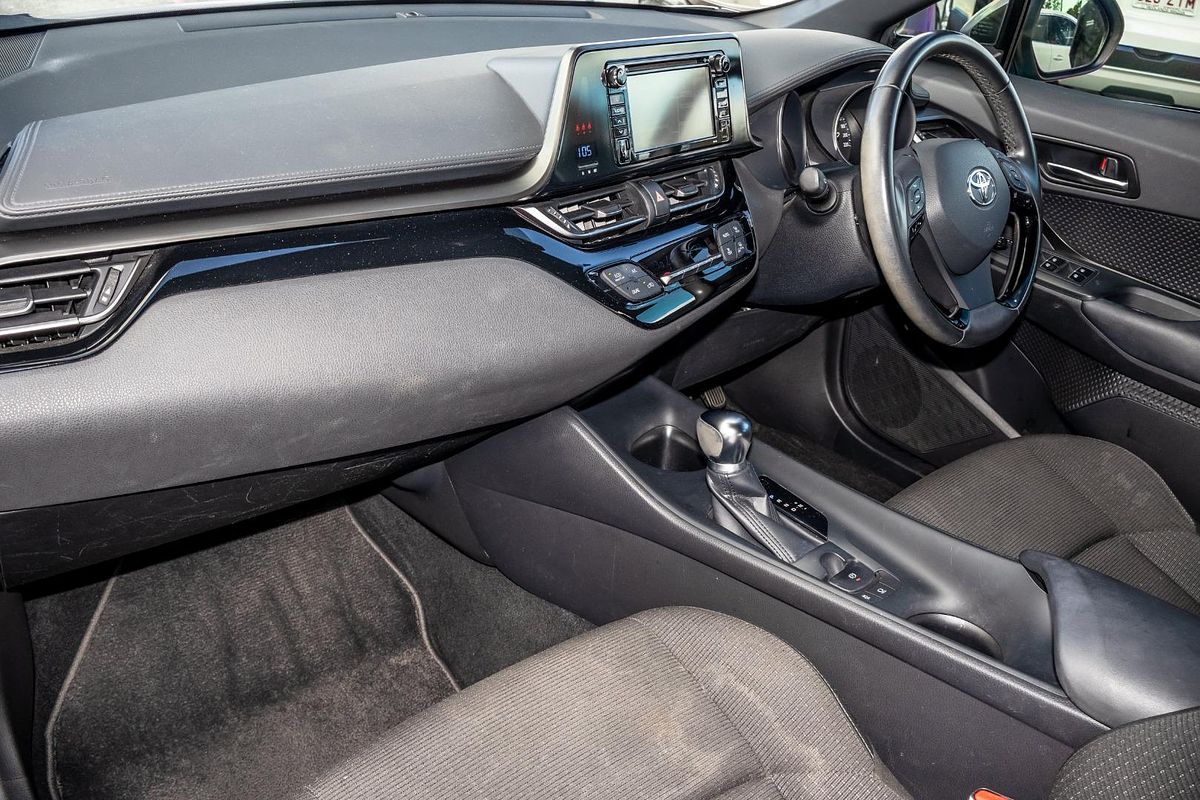 2018 Toyota C-HR NGX10R
