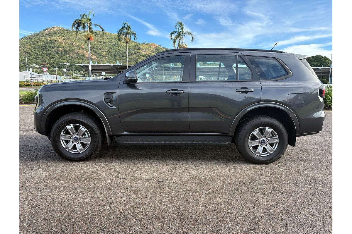 2024 Ford Everest Ambiente  2.0L