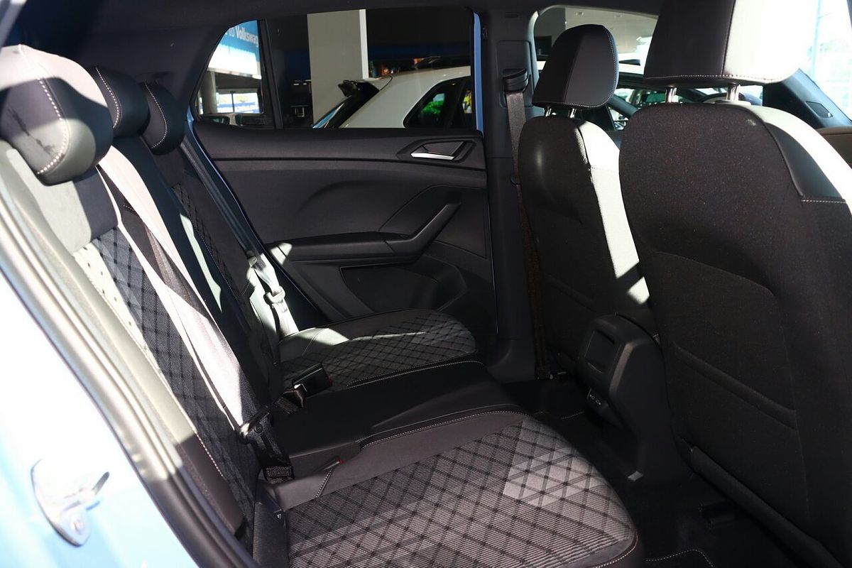 2024 Volkswagen T-Cross 85TSI R-Line D31