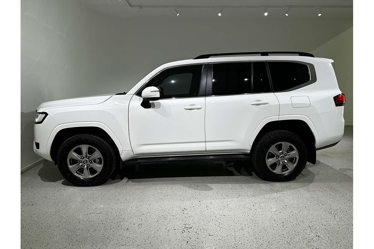 2022 Toyota Landcruiser VX FJA300R