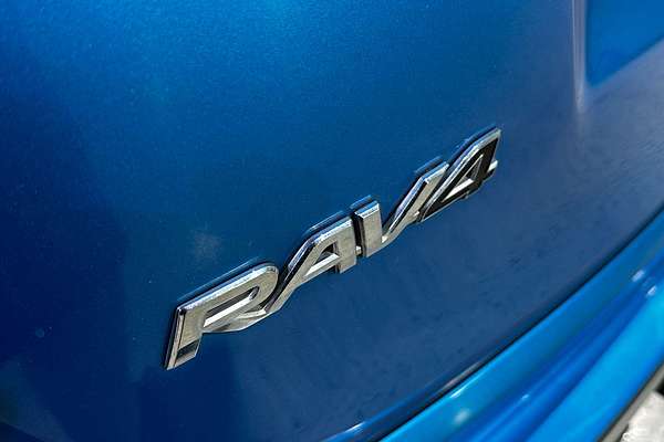 2018 Toyota RAV4 Cruiser ASA44R