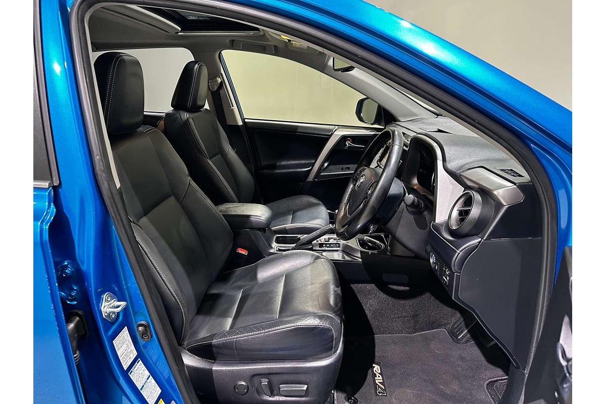 2018 Toyota RAV4 Cruiser ASA44R