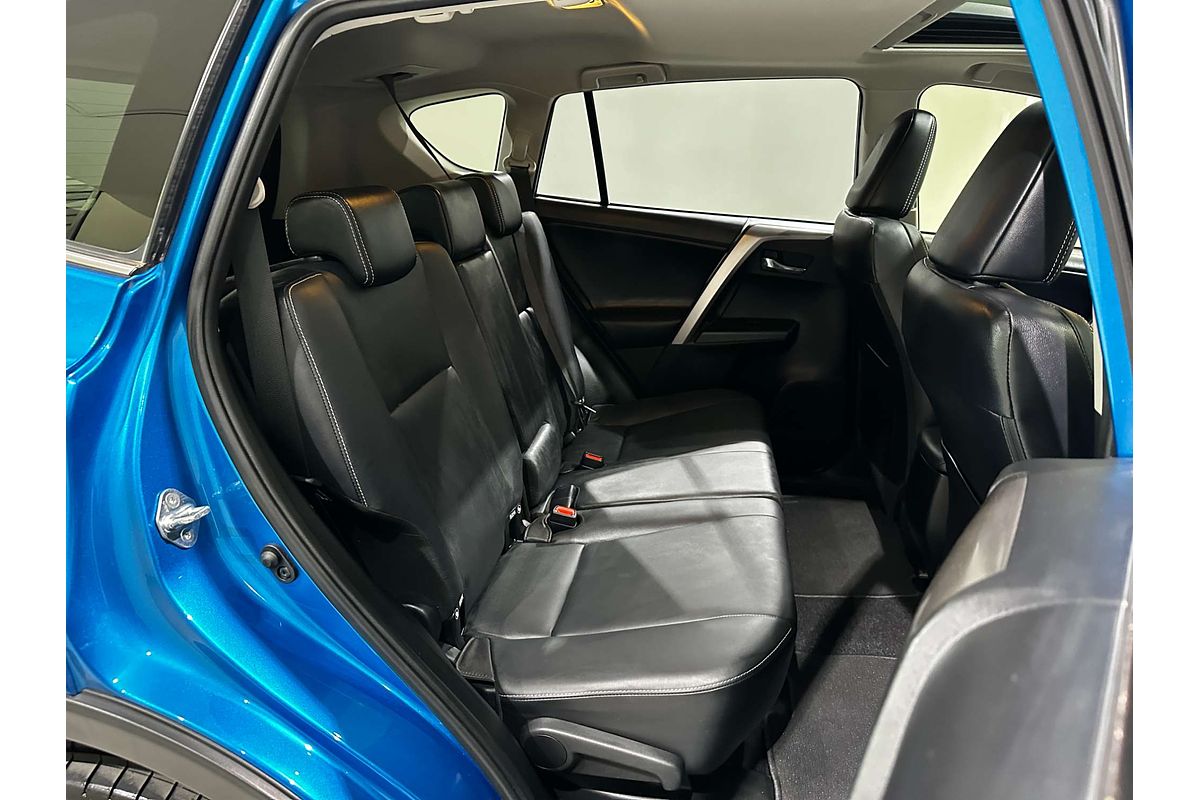 2018 Toyota RAV4 Cruiser ASA44R