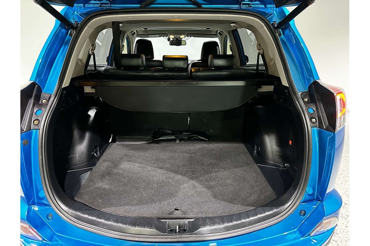 2018 Toyota RAV4 Cruiser ASA44R