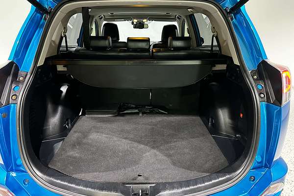 2018 Toyota RAV4 Cruiser ASA44R