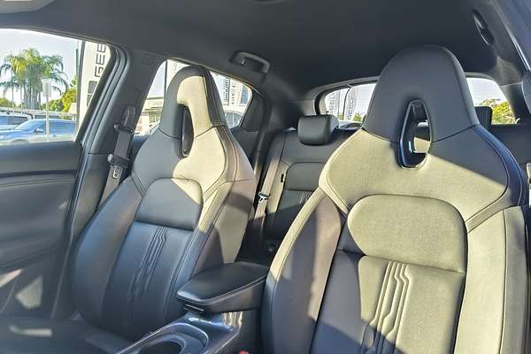 2023 Nissan JUKE ST-L F16