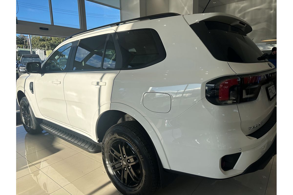 2025 Ford Everest Trend 2.0L