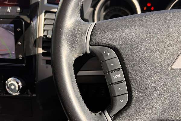 2021 Mitsubishi Pajero Exceed NX