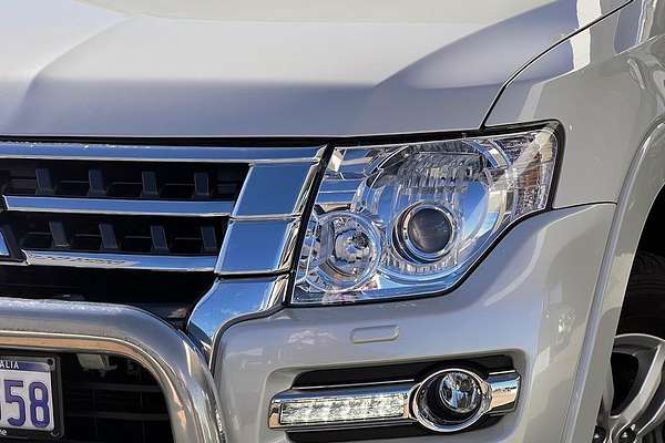 2021 Mitsubishi Pajero Exceed NX