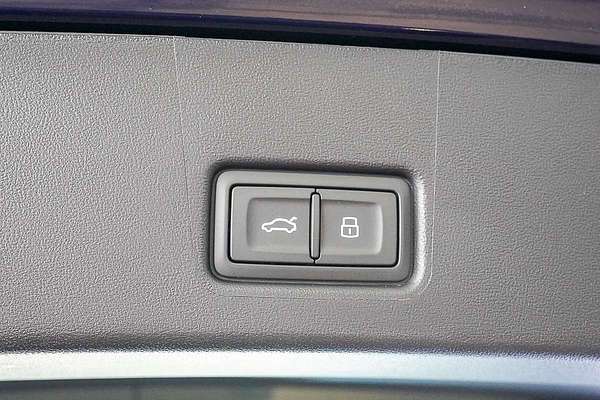 2024 Audi Q4 e-tron 45 F4
