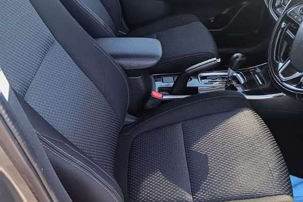 2017 Mitsubishi Outlander LS ZK