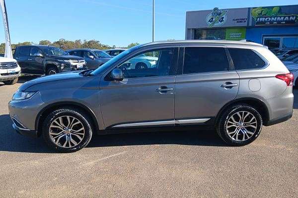 2017 Mitsubishi Outlander LS ZK