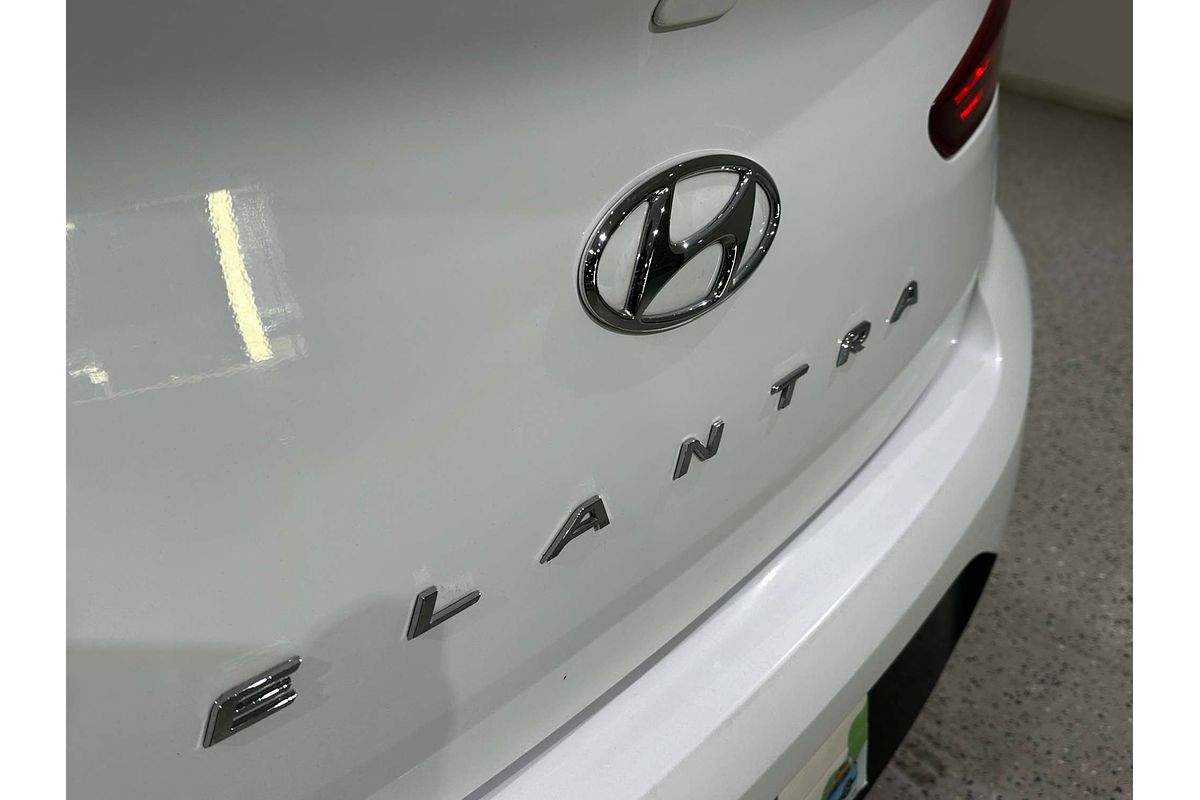 2019 Hyundai Elantra Go AD.2