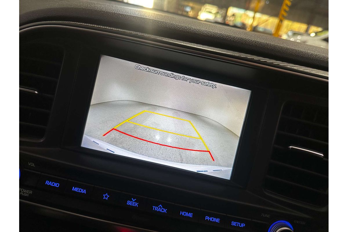 2019 Hyundai Elantra Go AD.2