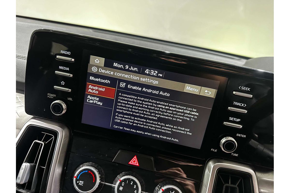 2020 Kia Sorento S MQ4