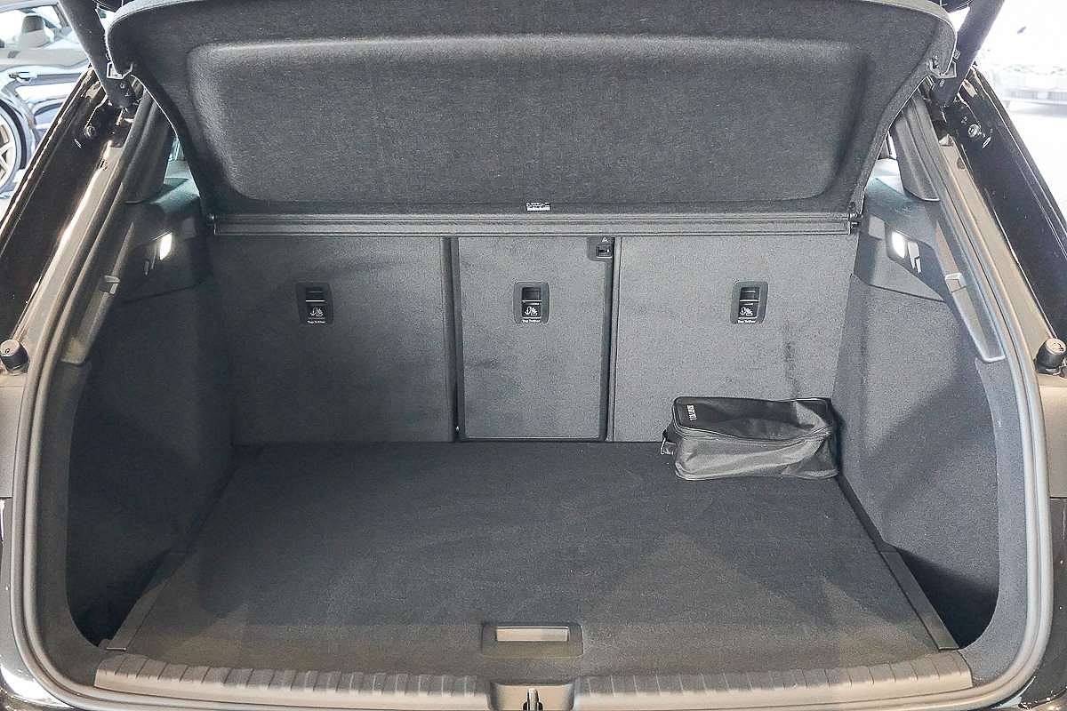 2024 Audi Q4 e-tron 45 F4