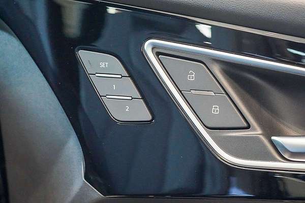 2024 Audi Q4 e-tron 45 F4