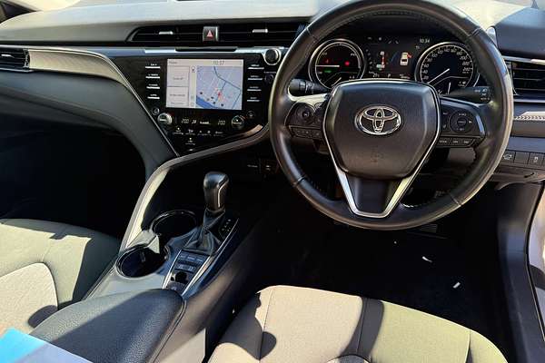 2020 Toyota Camry Ascent Sport AXVH70R