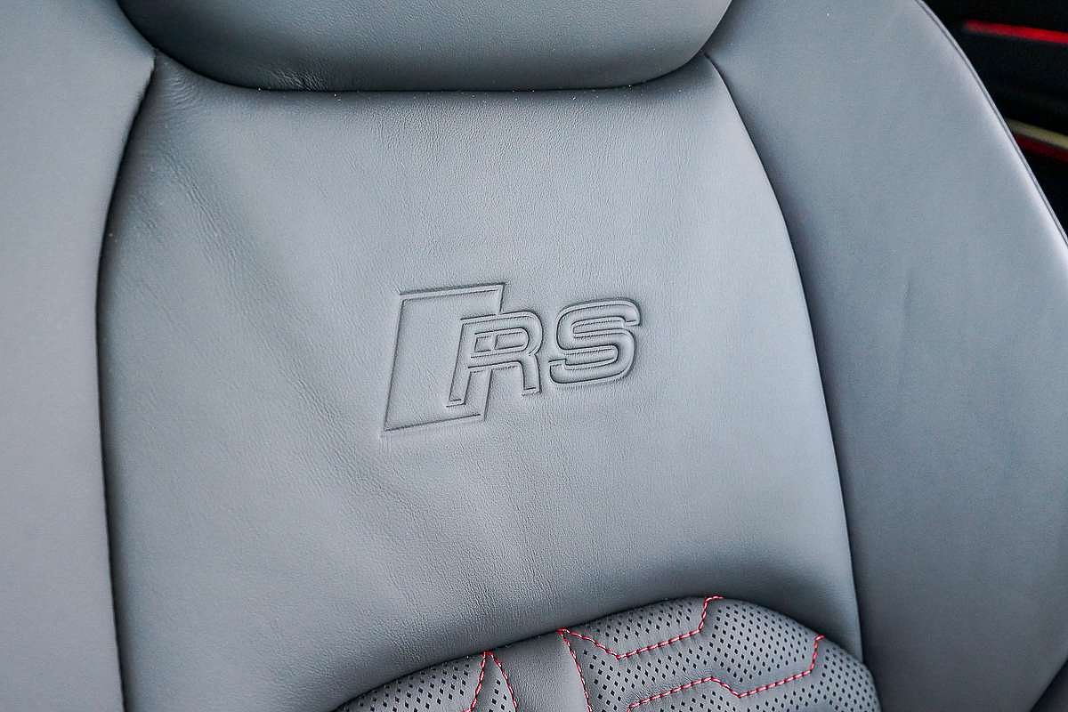 2024 Audi RS6 Performance C8