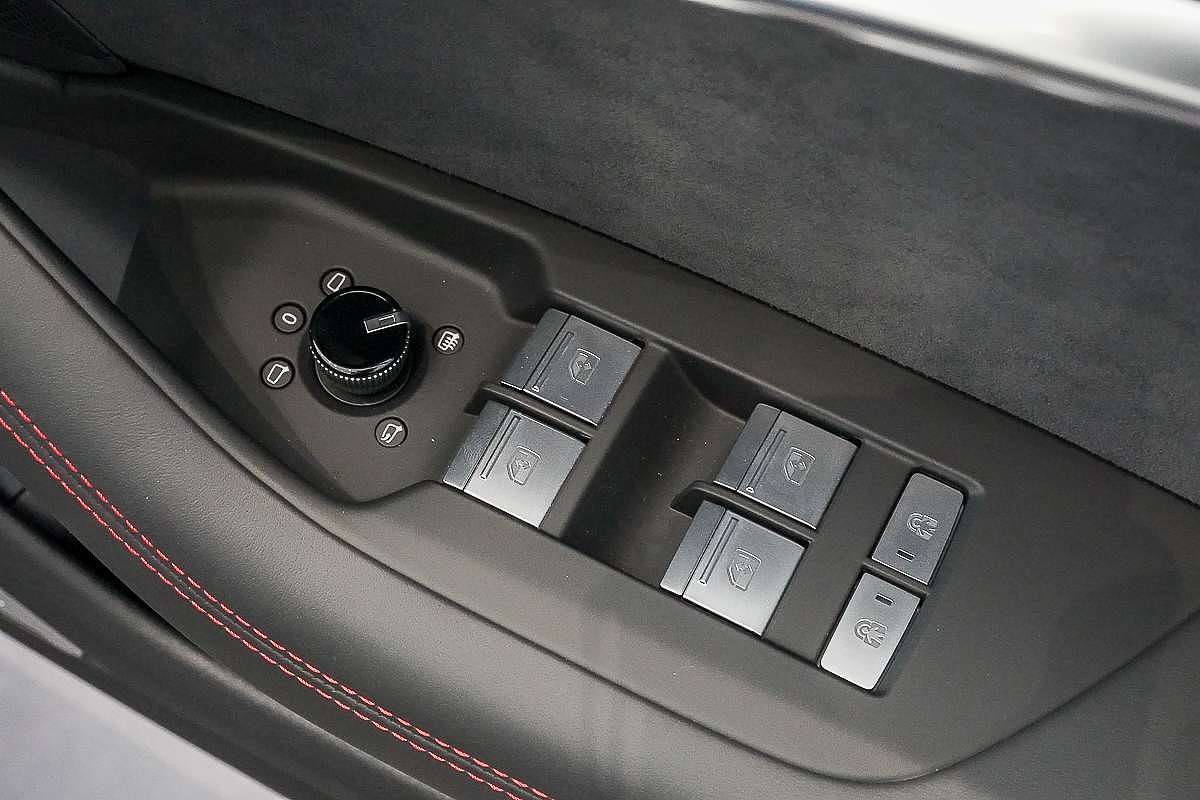 2024 Audi RS6 Performance C8