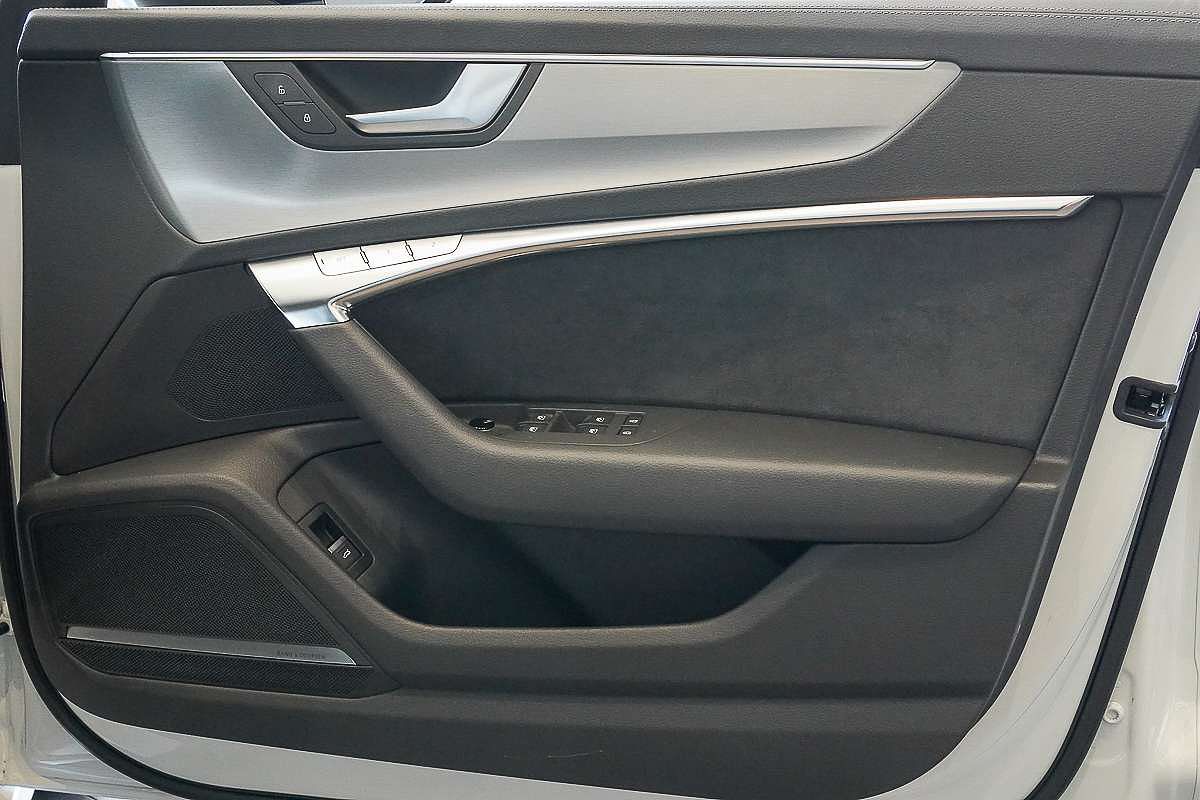 2024 Audi A6 55 TFSI S line C8