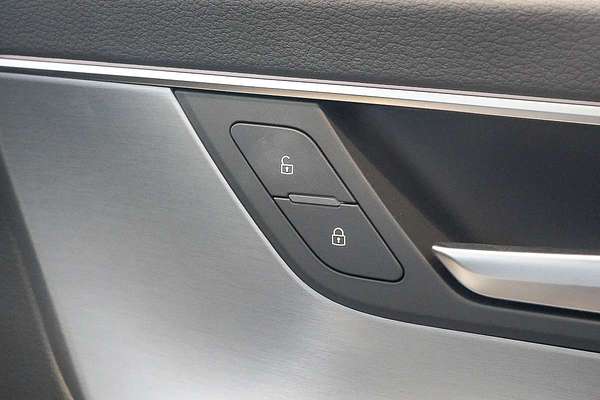 2024 Audi A6 55 TFSI S line C8