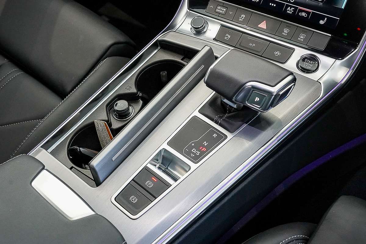 2024 Audi A6 55 TFSI S line C8
