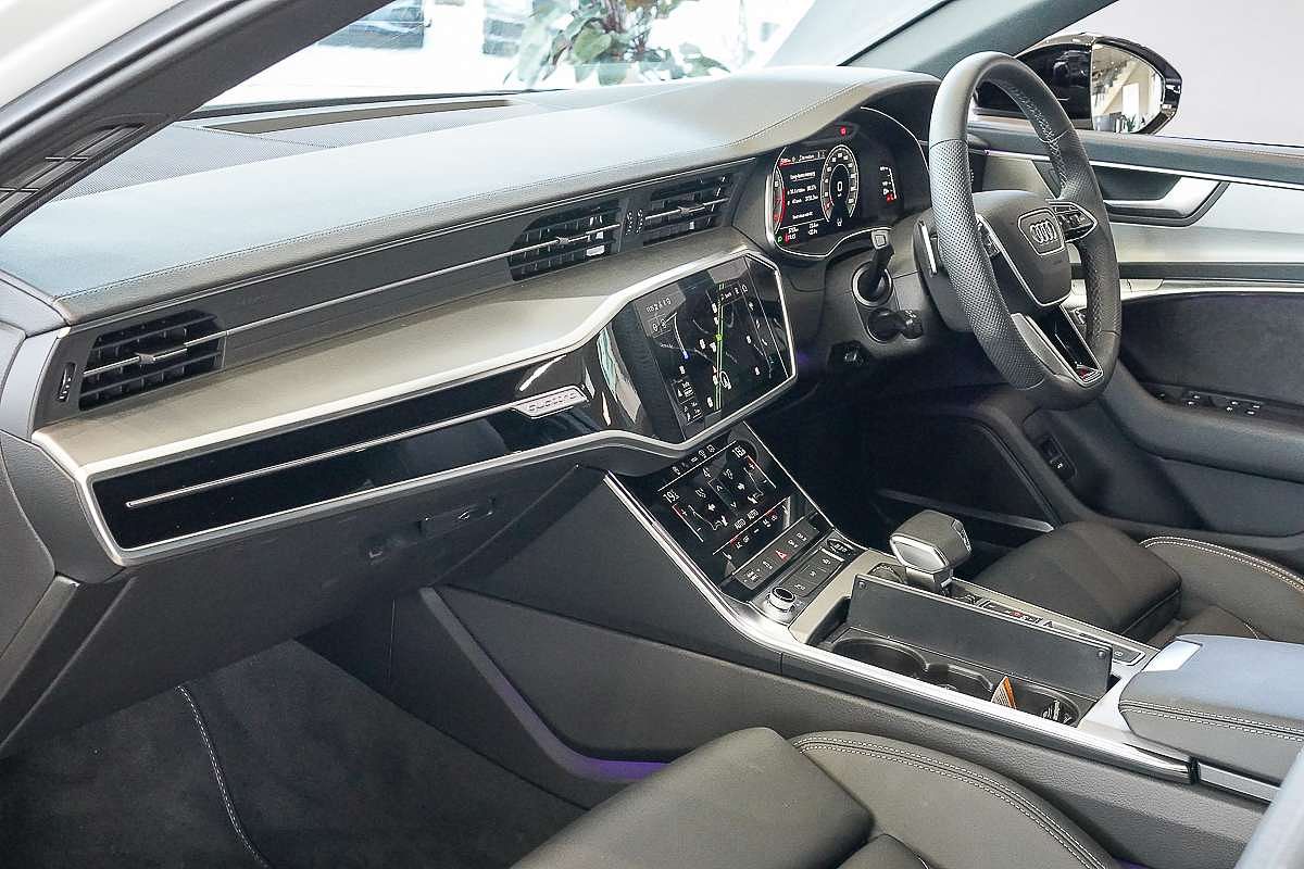 2024 Audi A6 55 TFSI S line C8