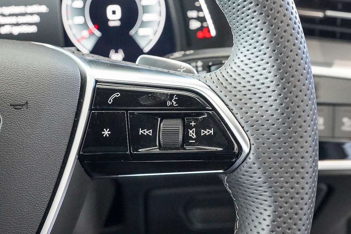 2024 Audi A6 55 TFSI S line C8