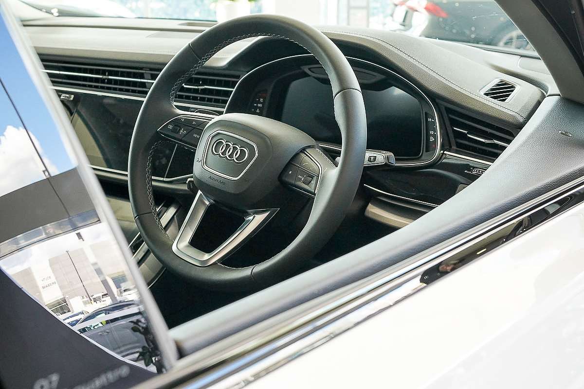 2024 Audi Q7 45 TDI 4M