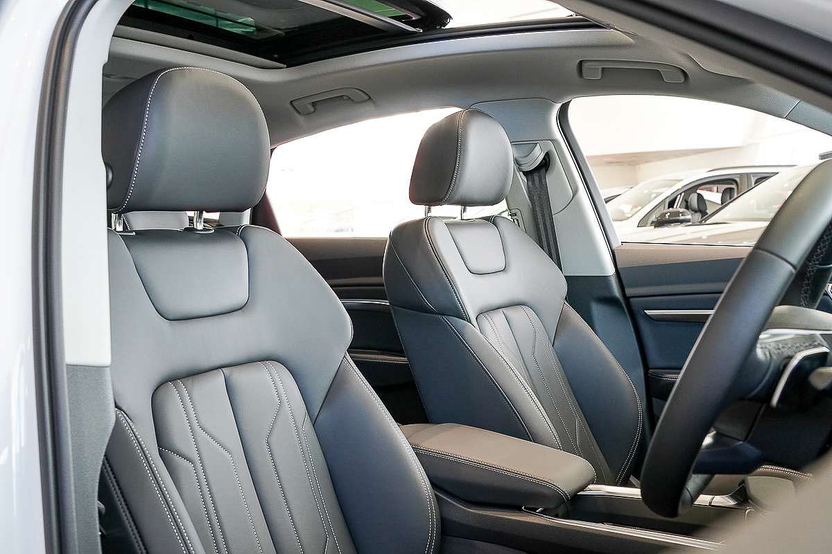 2024 Audi Q8 e-tron 55 GE