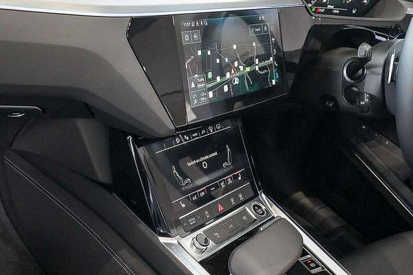 2024 Audi Q8 e-tron 55 GE
