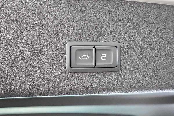 2024 Audi Q8 e-tron 55 GE
