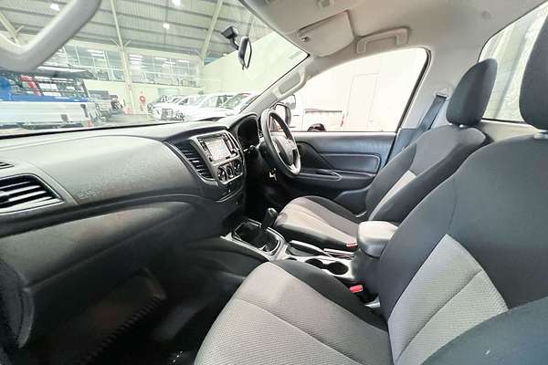 2021 Mitsubishi Triton GLX MR Rear Wheel Drive