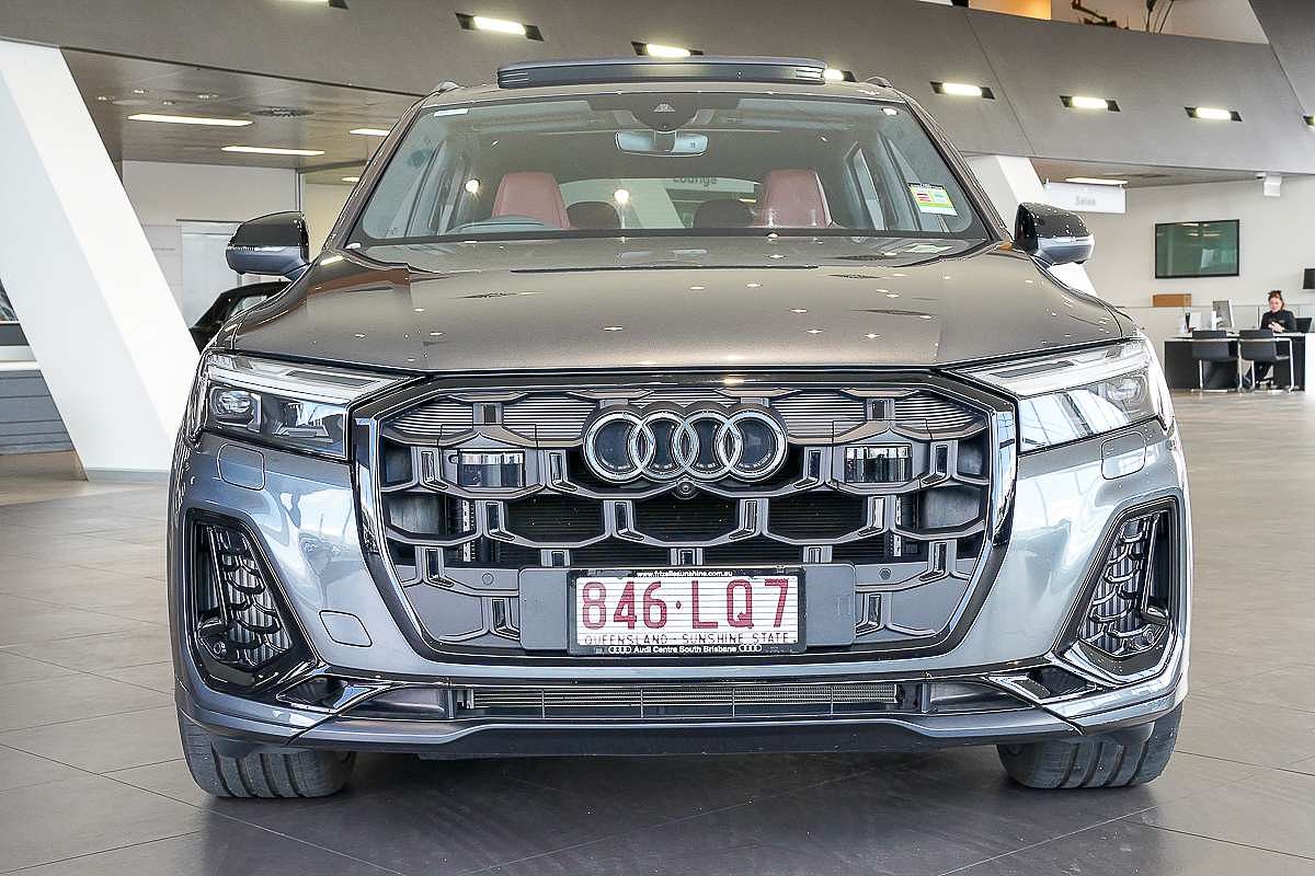 2024 Audi SQ7 TFSI 4M