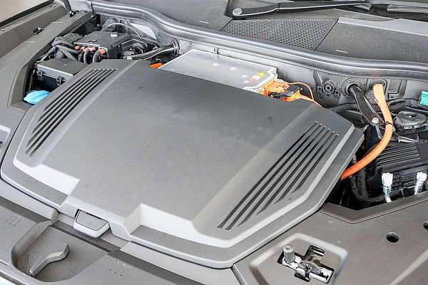 2024 Audi SQ8 e-tron GE