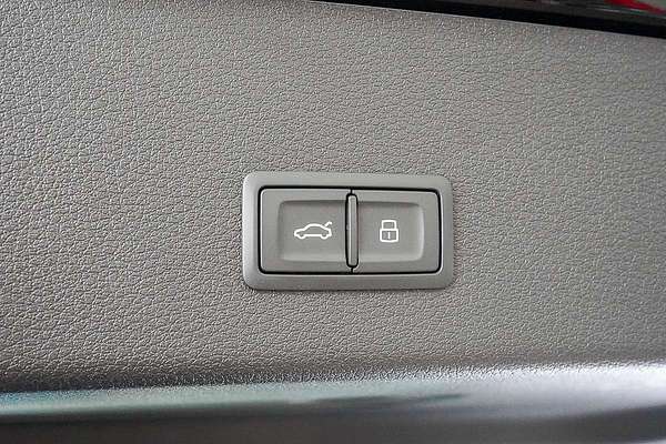 2024 Audi SQ8 e-tron GE