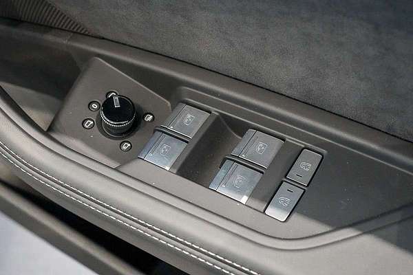2024 Audi SQ8 e-tron GE