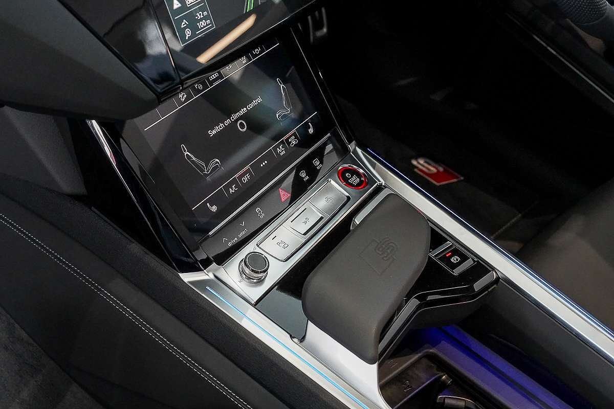 2024 Audi SQ8 e-tron GE